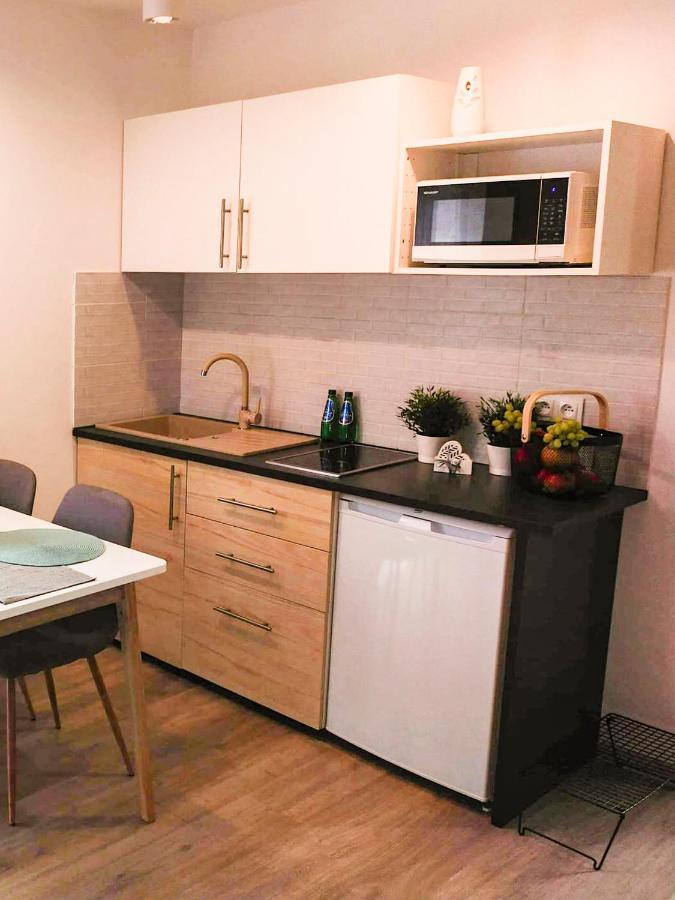 Blekit Apartamenty Przy Jastrzebiej Mieroszyno Exterior photo